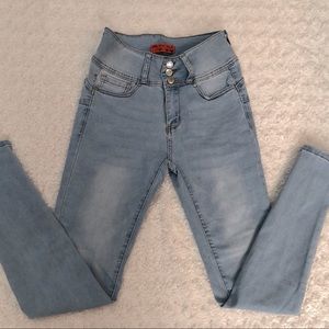 NWOT WaxJean High-Rise 3 Button Jeans